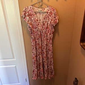 Very soft and comfortable flattering dress